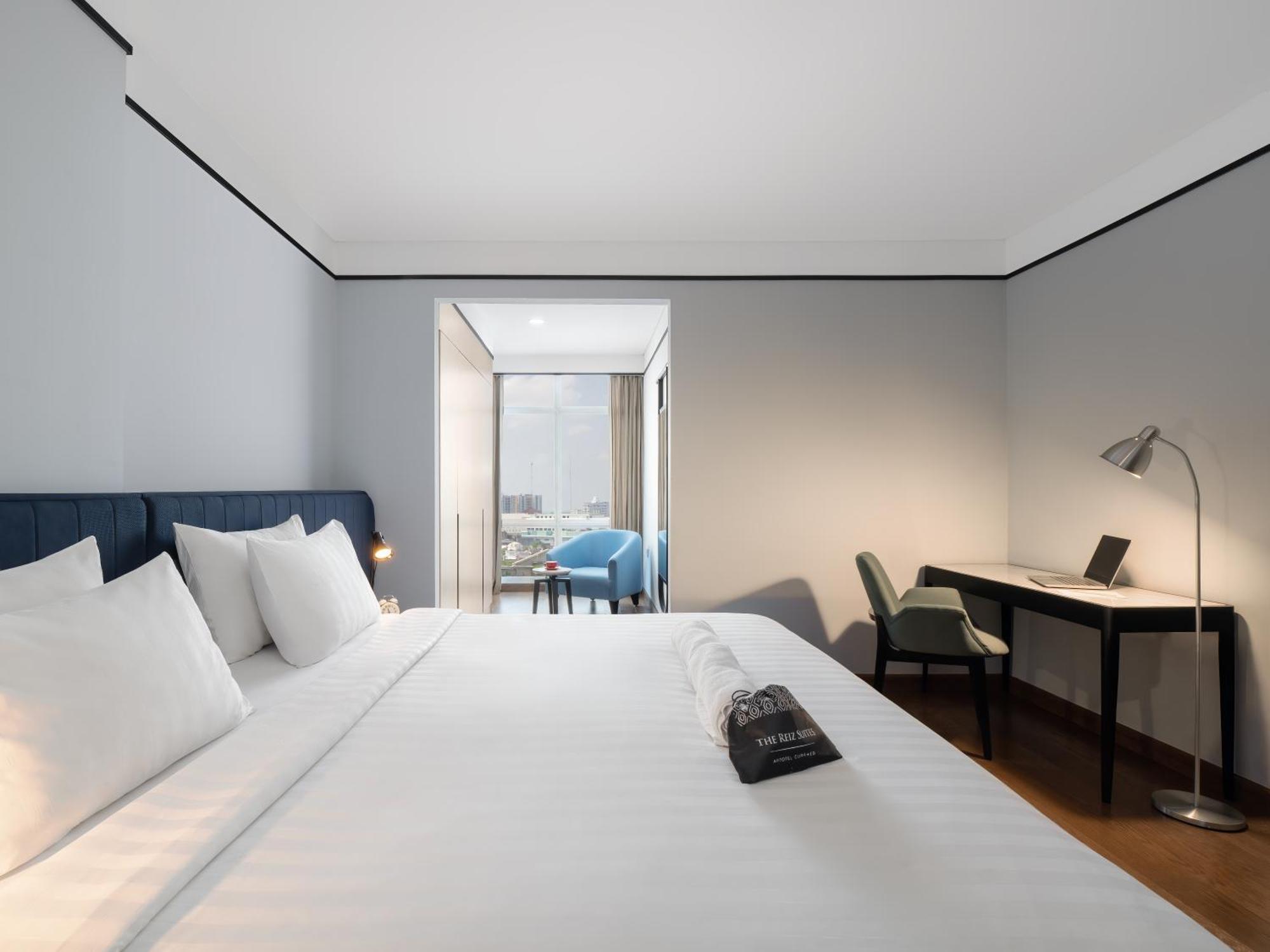 The Reiz Suites, Artotel Curated Medan Zewnętrze zdjęcie
